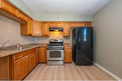 106 Broughton Ave #2, Bloomfield, NJ 07003 - Photo 5