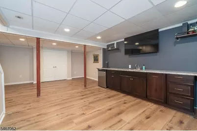 203 Salem Ct, Raritan Township, NJ 08822 - Photo 21