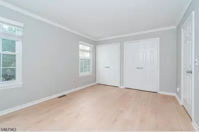 203 Salem Ct, Raritan Township, NJ 08822 - Photo 17