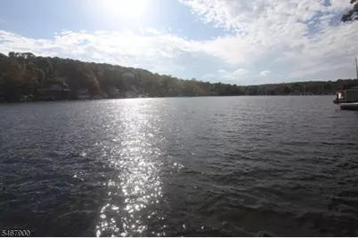 76 Ithanell Rd, Hopatcong, NJ 07843 - Photo 23