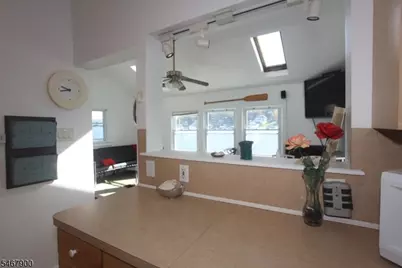 76 Ithanell Rd, Hopatcong, NJ 07843 - Photo 11