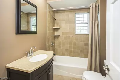16 Chester Pl, Chester, NJ 07930 - Photo 23