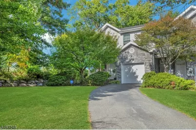 84 Emily Pl, Parsippany, NJ 07054 - Photo 1
