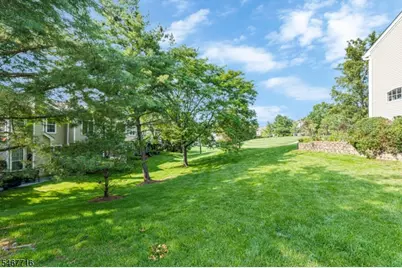 1 Teal Ln, Bedminster Township, NJ 07921 - Photo 5