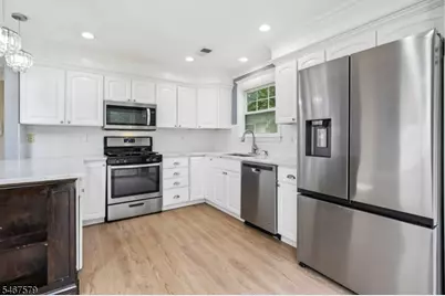 2 Charleston Ct, Bernards Township, NJ 07920 - Photo 19