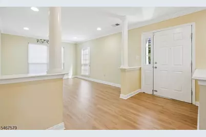 2 Charleston Ct, Bernards Township, NJ 07920 - Photo 3