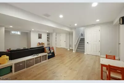 251 Patriot Hill Dr, Bernards Township, NJ 07920 - Photo 25