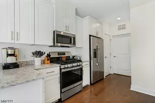 53 Veterans Wy, Morris Plains, NJ 07950 - Photo 3