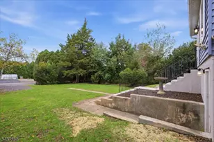 729 Belvidere Rd, Lopatcong Township, NJ 08865 - Photo 27
