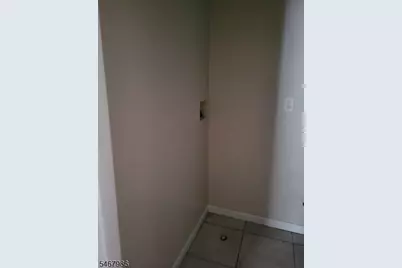 391 21st St, Irvington, NJ 07111 - Photo 5
