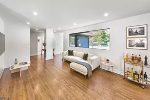 46 Ridgeway Ave, West Orange Township, NJ 07052 - Photo 5