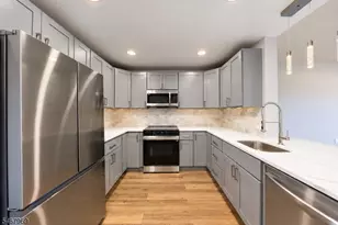 1 Carriage City Plz, Rahway, NJ 07065 - Photo 7
