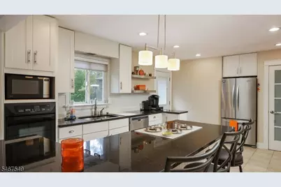 1 Katherine Dr, Warren Township, NJ 07059 - Photo 9