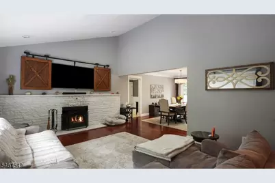 1 Katherine Dr, Warren Township, NJ 07059 - Photo 5