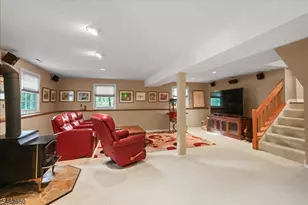 28 Underwood Rd, Montville Township, NJ 07045 - Photo 15