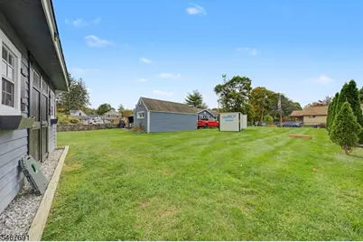 8 Yale St, Mount Olive, NJ 07828 - Photo 31