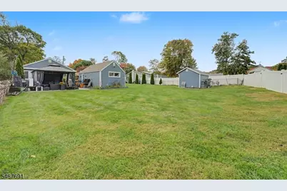 8 Yale St, Mount Olive, NJ 07828 - Photo 27