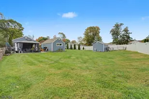 8 Yale St, Mount Olive, NJ 07828 - Photo 27