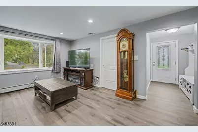 8 Yale St, Mount Olive, NJ 07828 - Photo 7