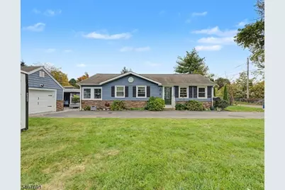 8 Yale St, Mount Olive, NJ 07828 - Photo 3