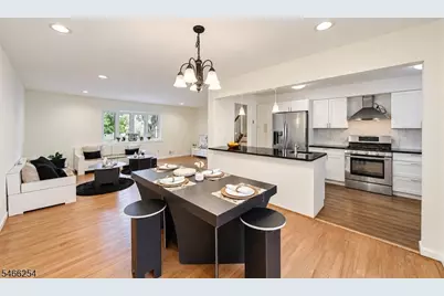 6 Renault Dr, Mount Olive, NJ 07836 - Photo 5