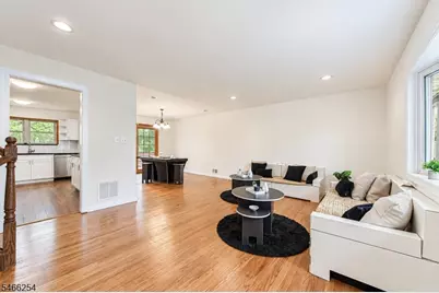 6 Renault Dr, Mount Olive, NJ 07836 - Photo 3