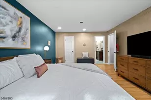 4 Scenic Falls Rd, Washington Township, NJ 07853 - Photo 29