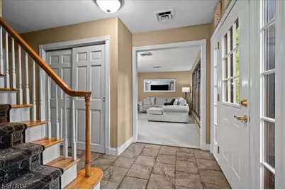 4 Scenic Falls Rd, Washington Township, NJ 07853 - Photo 5