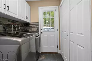 4 Scenic Falls Rd, Washington Township, NJ 07853 - Photo 21