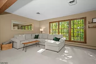 4 Scenic Falls Rd, Washington Township, NJ 07853 - Photo 7