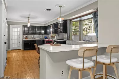4 Scenic Falls Rd, Washington Township, NJ 07853 - Photo 13