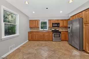 43 Potterstown Rd, Clinton Township, NJ 08833 - Photo 9