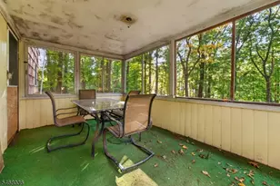 43 Potterstown Rd, Clinton Township, NJ 08833 - Photo 15