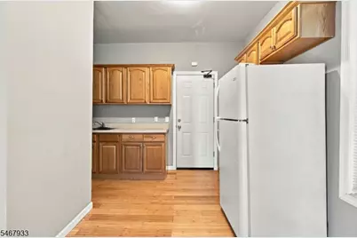 283 S 18th St, Newark, NJ 07103 - Photo 13