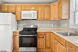 283 S 18th St, Newark, NJ 07103 - Photo 31