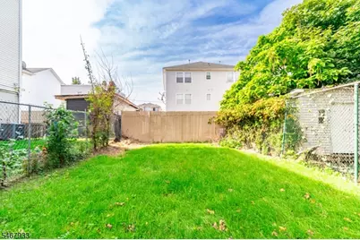 283 S 18th St, Newark, NJ 07103 - Photo 43