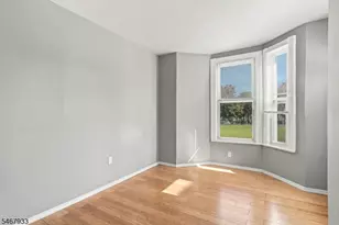283 S 18th St, Newark, NJ 07103 - Photo 9