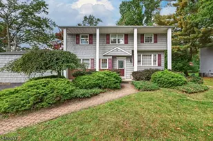 7 Maxal St, Green Brook Township, NJ 08812 - Photo 1