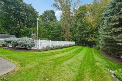 26 Almroth Dr, Wayne, NJ 07470 - Photo 35