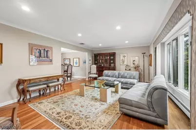 26 Almroth Dr, Wayne, NJ 07470 - Photo 7