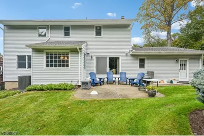 26 Almroth Dr, Wayne, NJ 07470 - Photo 31