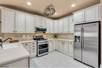 2304 Conrad Way, Franklin Township, NJ 08873 - Photo 19