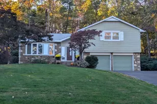26 Fawn Dr, Raritan Township, NJ 08822 - Photo 1