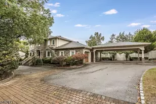 22 Lorraine Dr, Montville Township, NJ 07058 - Photo 3