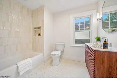 97 Oakview Ave, Maplewood, NJ 07040 - Photo 25