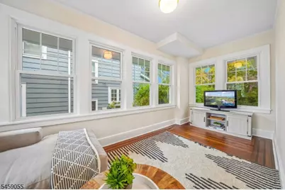 97 Oakview Ave, Maplewood, NJ 07040 - Photo 9