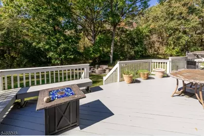 4 Cove Hollow Ct, Andover Township, NJ 07821 - Photo 7