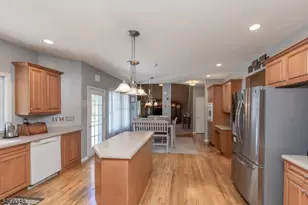4 Cove Hollow Ct, Andover Township, NJ 07821 - Photo 17