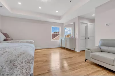 632 Laurita St, Linden, NJ 07036 - Photo 13