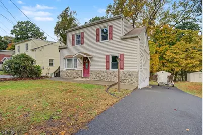 7 Redwood Ln, Jefferson Township, NJ 07849 - Photo 3